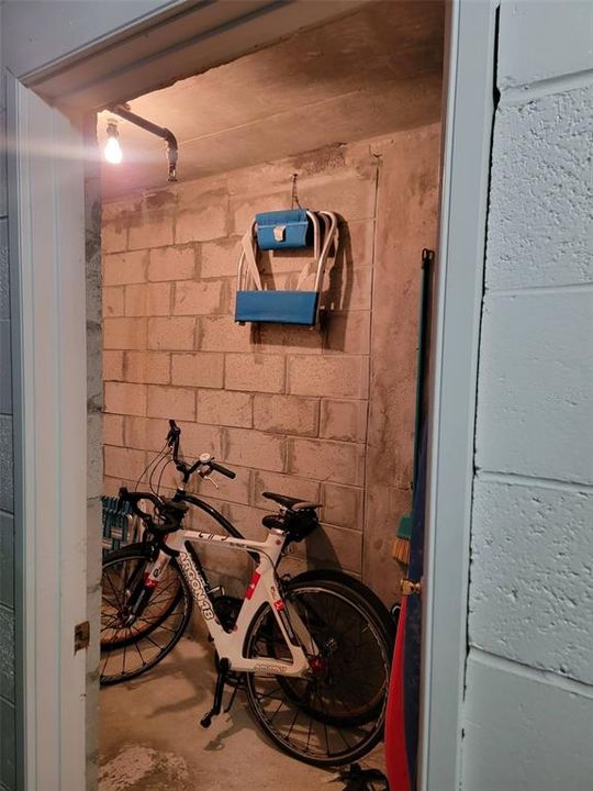 En Venta: $679,000 (2 camas, 2 baños, 1761 Pies cuadrados)