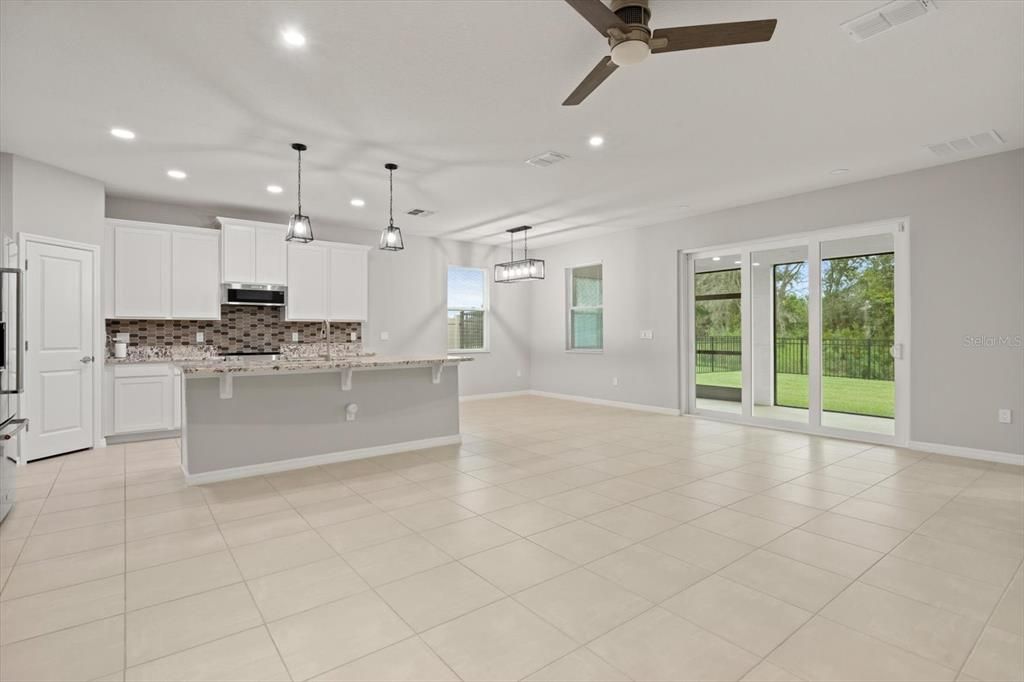 Active With Contract: $419,900 (4 beds, 2 baths, 2043 Square Feet)
