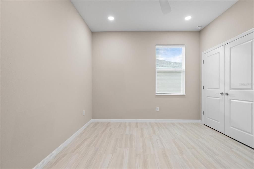 Active With Contract: $419,900 (4 beds, 2 baths, 2043 Square Feet)