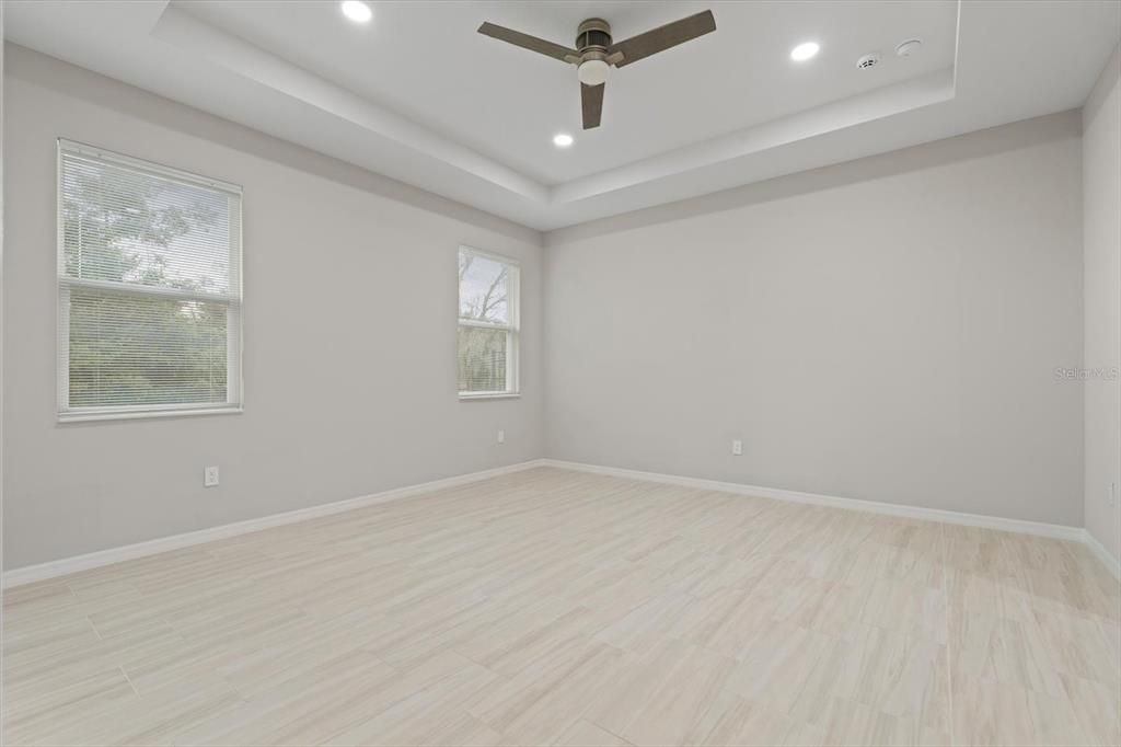 Active With Contract: $419,900 (4 beds, 2 baths, 2043 Square Feet)