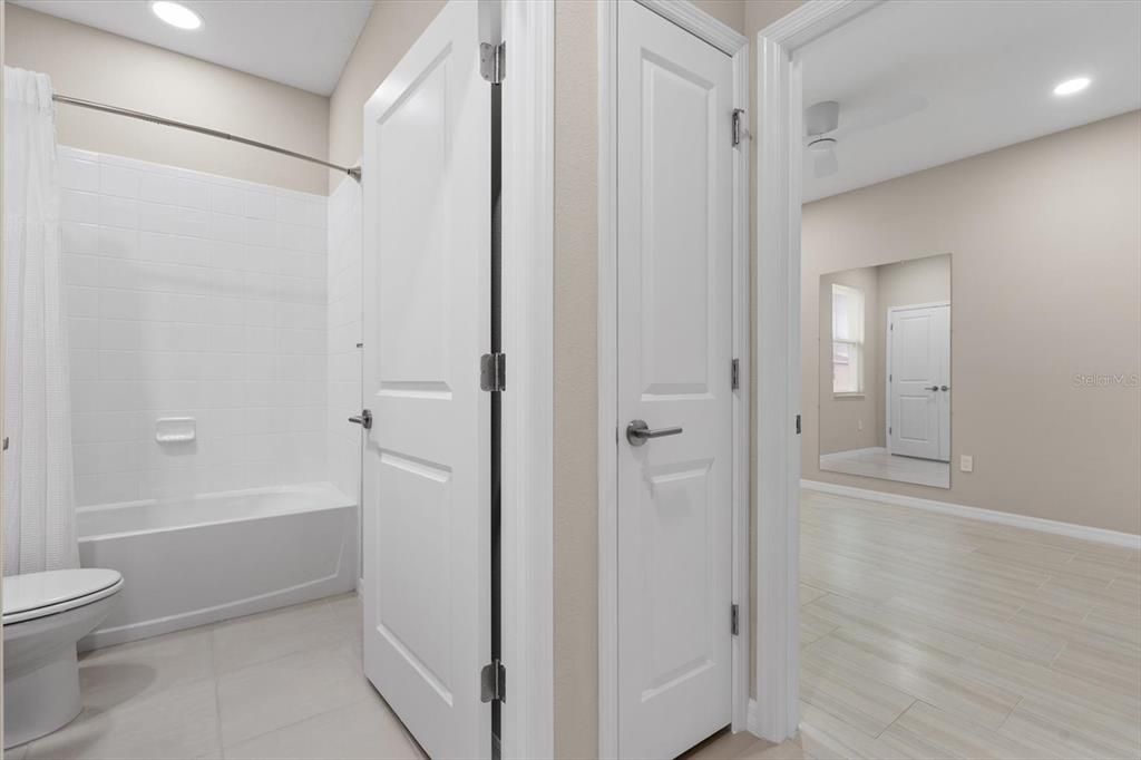 Active With Contract: $419,900 (4 beds, 2 baths, 2043 Square Feet)