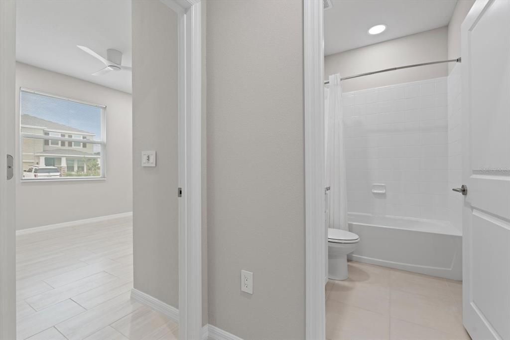 Active With Contract: $419,900 (4 beds, 2 baths, 2043 Square Feet)