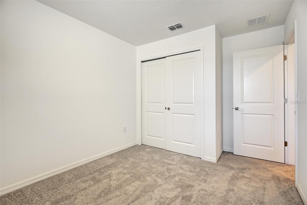В аренду: $1,950 (3 спален, 2 ванн, 1365 Квадратных фут)