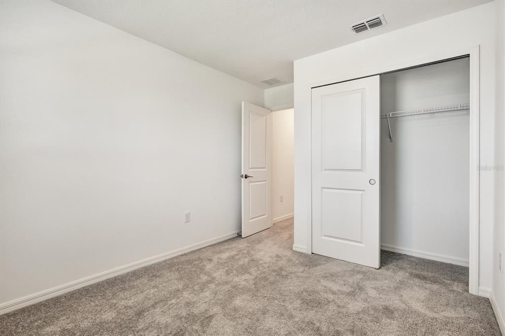 В аренду: $1,950 (3 спален, 2 ванн, 1365 Квадратных фут)