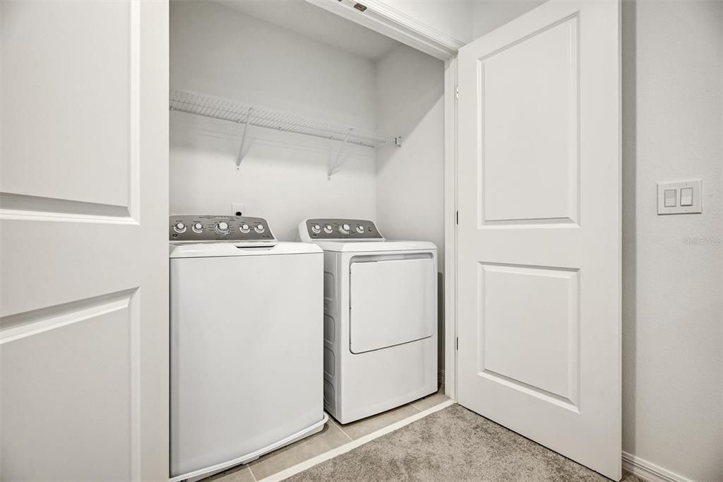 В аренду: $1,950 (3 спален, 2 ванн, 1365 Квадратных фут)