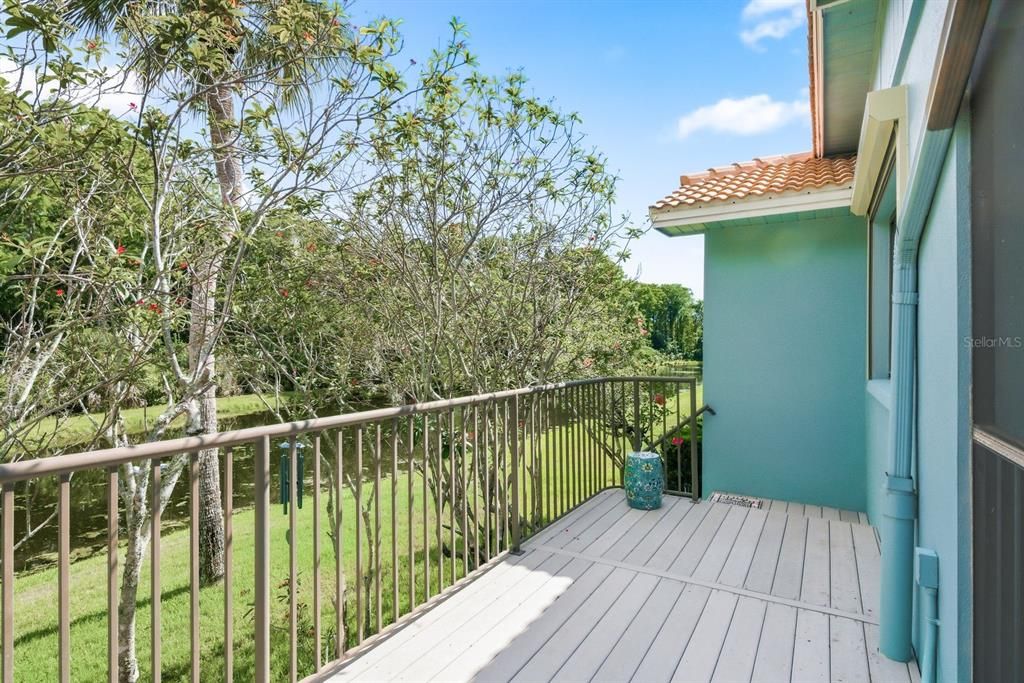 En Venta: $975,000 (5 camas, 3 baños, 3259 Pies cuadrados)