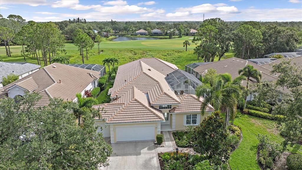 For Sale: $1,225,000 (4 beds, 4 baths, 2421 Square Feet)