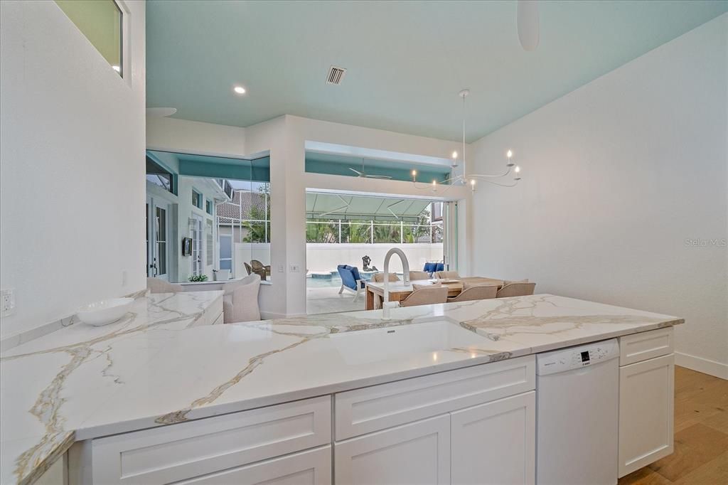 For Sale: $1,225,000 (4 beds, 4 baths, 2421 Square Feet)