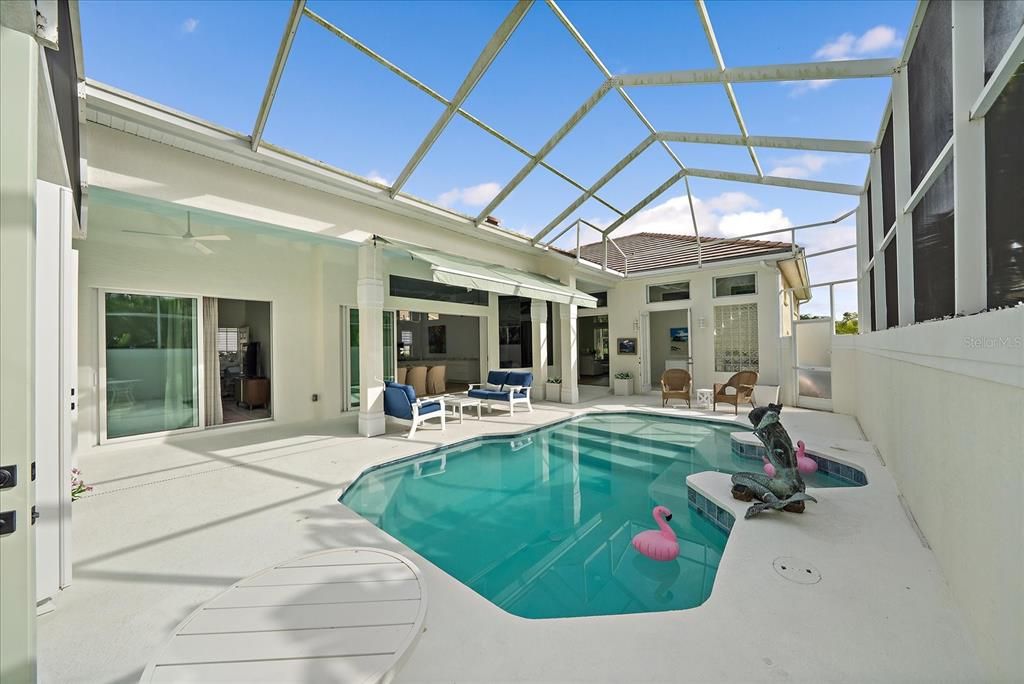 For Sale: $1,225,000 (4 beds, 4 baths, 2421 Square Feet)