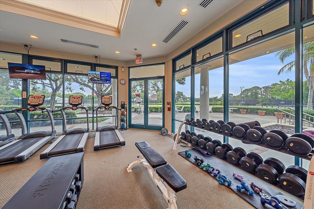 For Sale: $1,225,000 (4 beds, 4 baths, 2421 Square Feet)