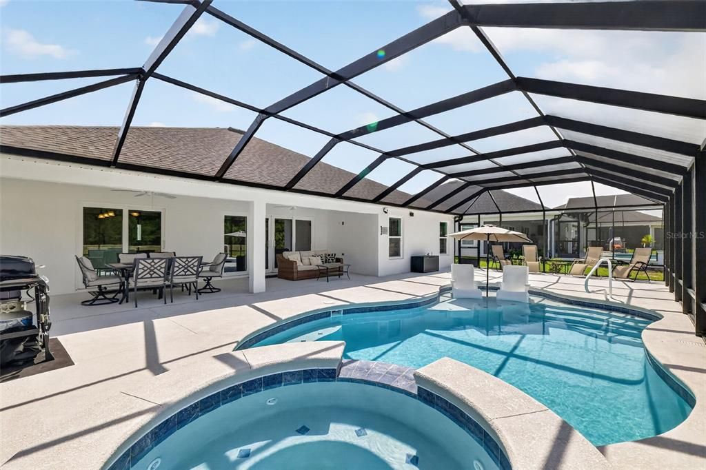 En Venta: $949,900 (3 camas, 3 baños, 1947 Pies cuadrados)