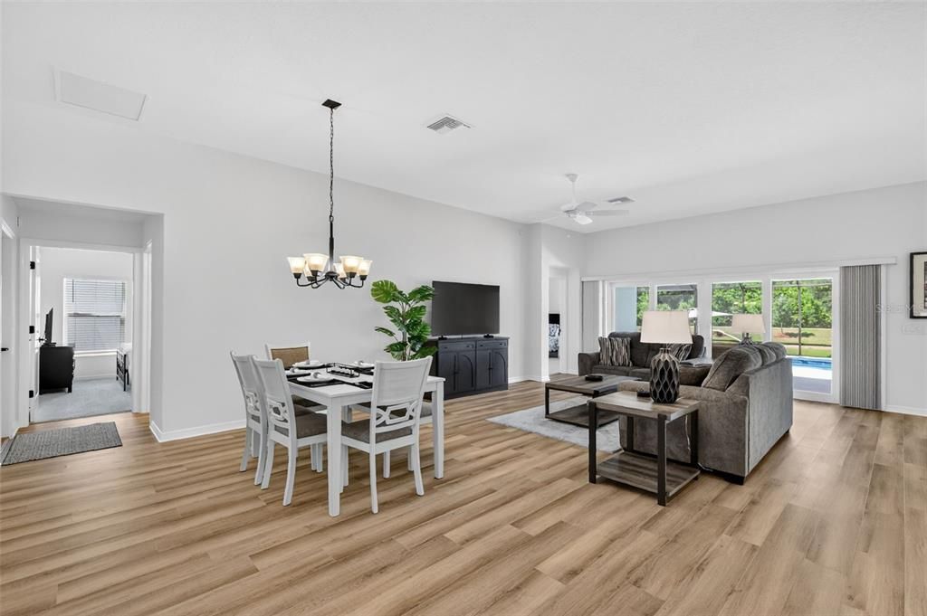 En Venta: $949,900 (3 camas, 3 baños, 1947 Pies cuadrados)