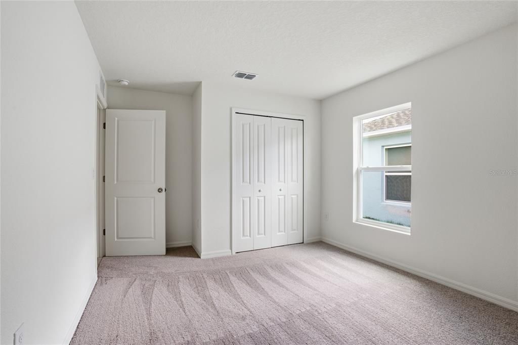 For Rent: $2,500 (4 beds, 2 baths, 2104 Square Feet)