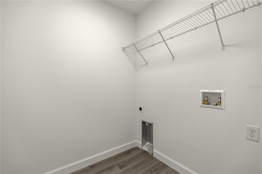 En Venta: $244,900 (3 camas, 2 baños, 1317 Pies cuadrados)