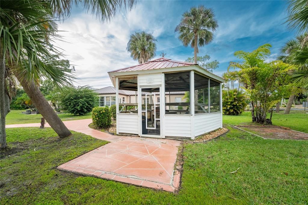 En Venta: $149,900 (2 camas, 2 baños, 1335 Pies cuadrados)