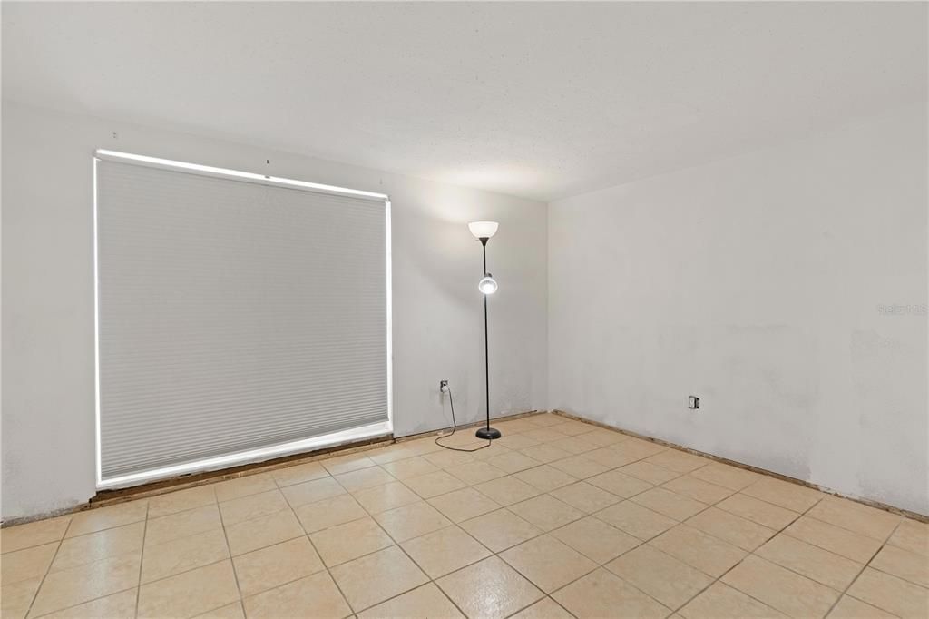En Venta: $199,000 (2 camas, 2 baños, 1560 Pies cuadrados)
