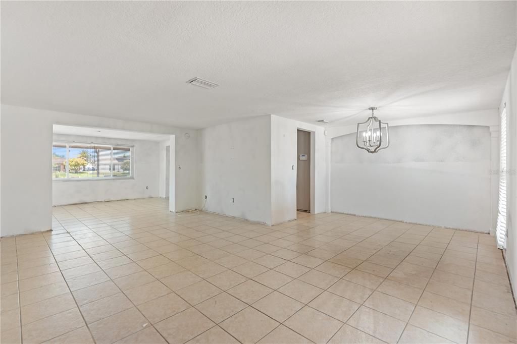 En Venta: $199,000 (2 camas, 2 baños, 1560 Pies cuadrados)