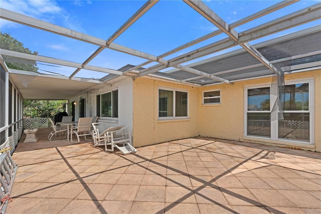 En Venta: $199,000 (2 camas, 2 baños, 1560 Pies cuadrados)