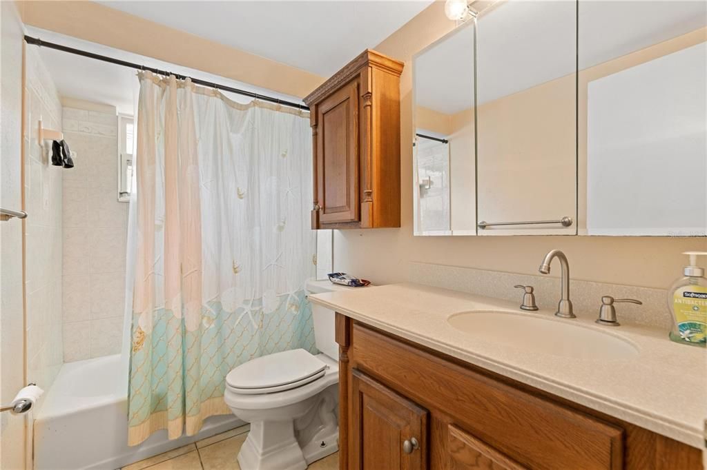 En Venta: $199,000 (2 camas, 2 baños, 1560 Pies cuadrados)