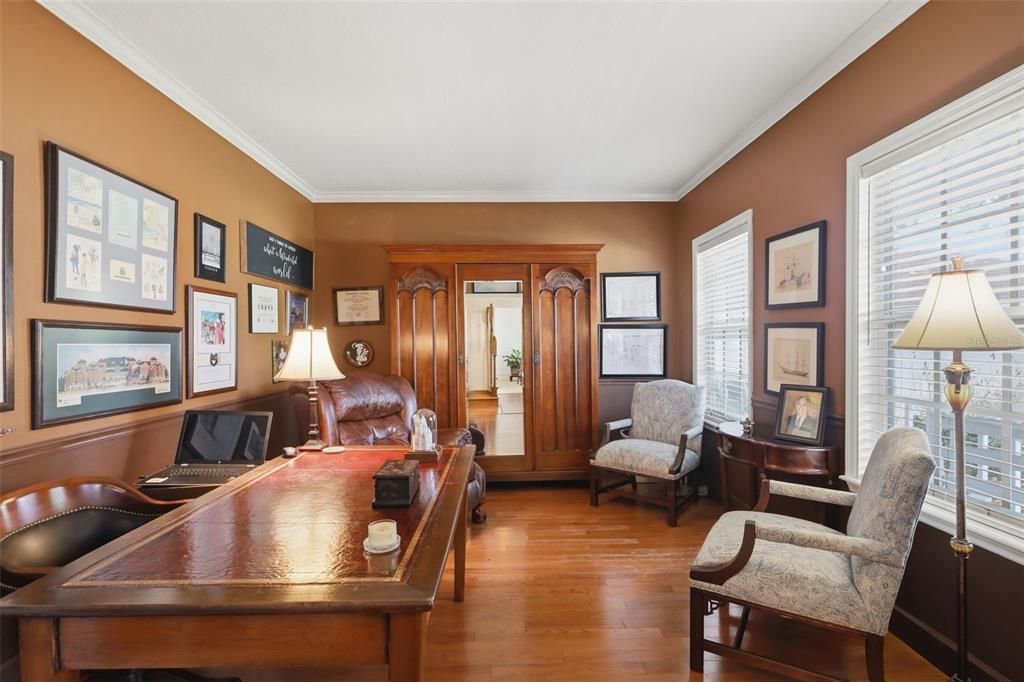 Activo con contrato: $799,000 (4 camas, 3 baños, 3144 Pies cuadrados)
