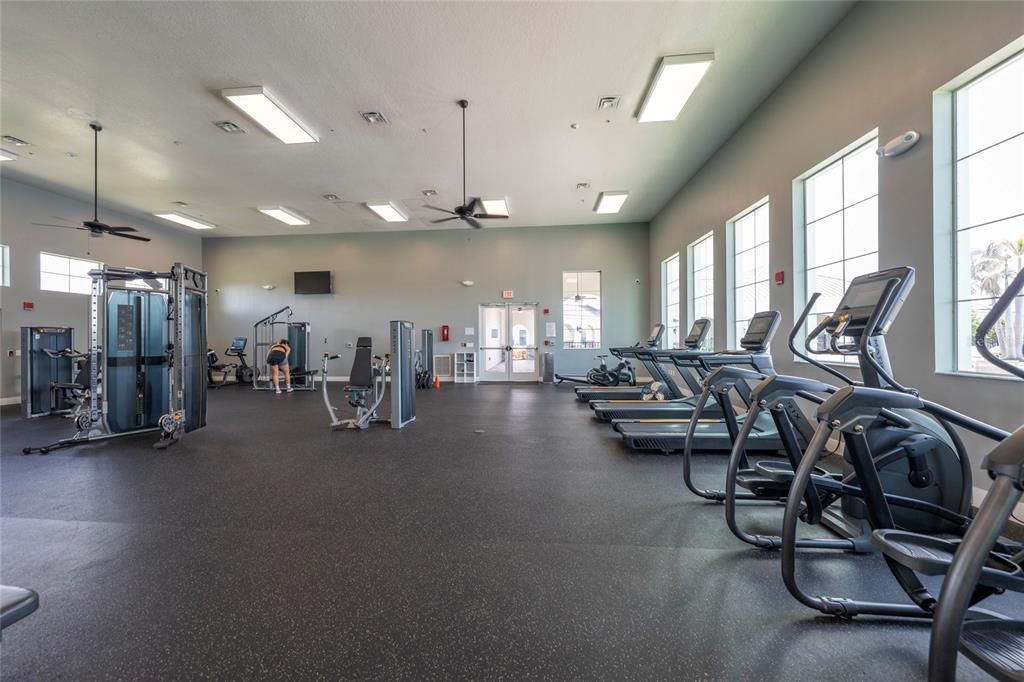 For Rent: $5,200 (6 beds, 4 baths, 4390 Square Feet)