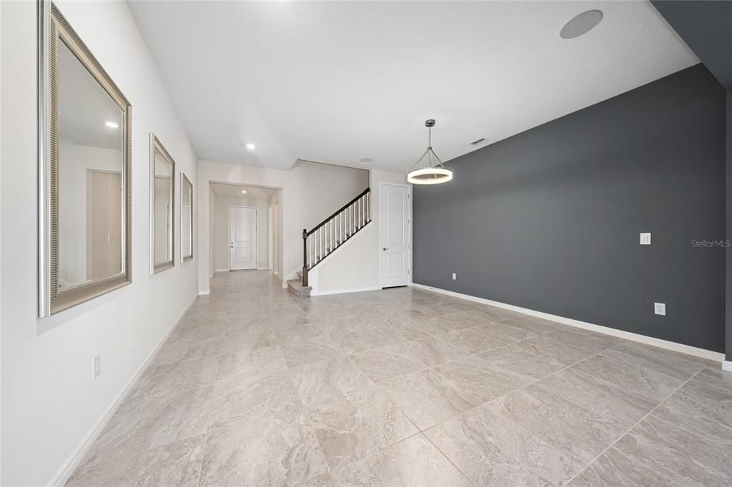 For Rent: $5,200 (6 beds, 4 baths, 4390 Square Feet)