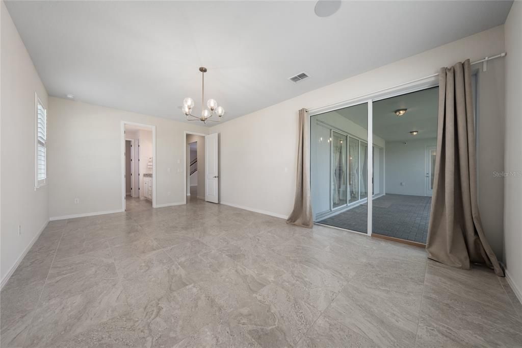 For Rent: $5,200 (6 beds, 4 baths, 4390 Square Feet)