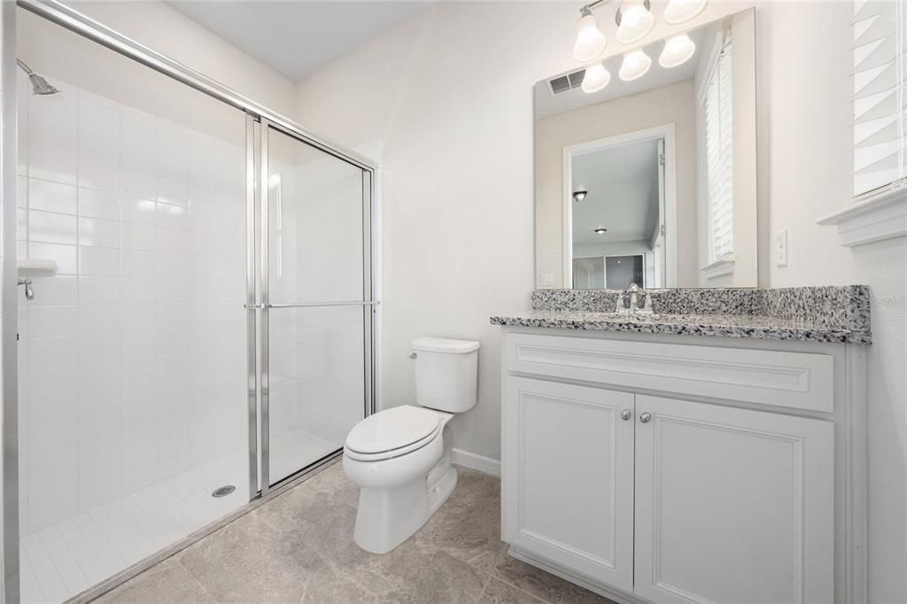 For Rent: $5,200 (6 beds, 4 baths, 4390 Square Feet)