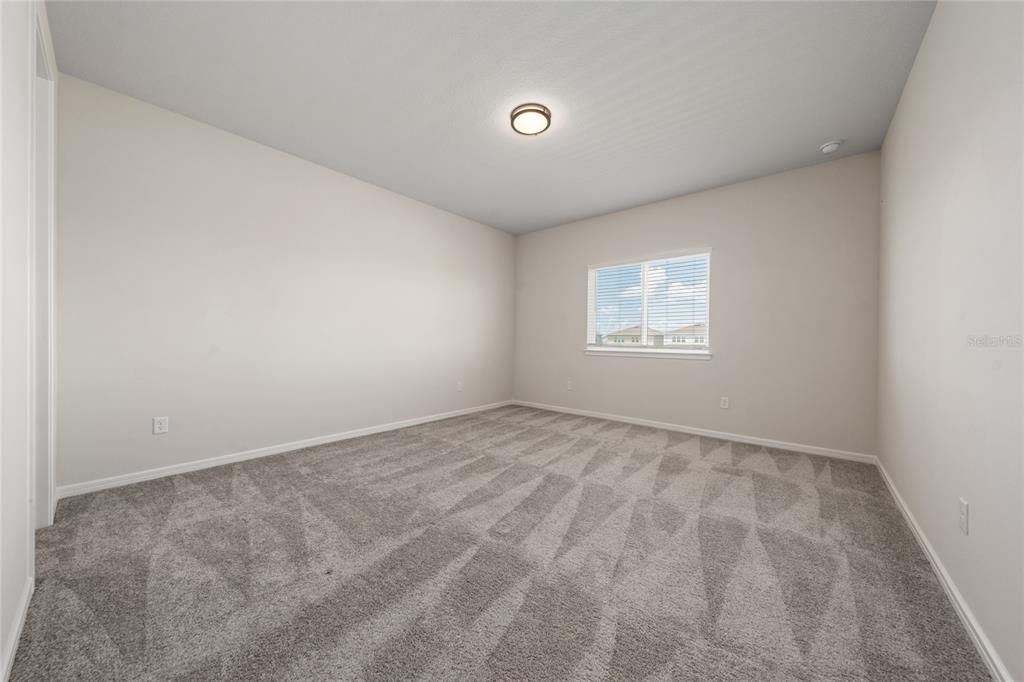 For Rent: $5,200 (6 beds, 4 baths, 4390 Square Feet)
