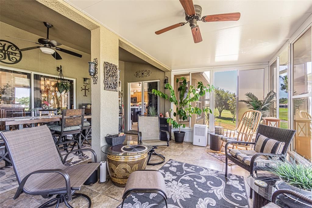 Activo con contrato: $409,900 (3 camas, 2 baños, 1839 Pies cuadrados)