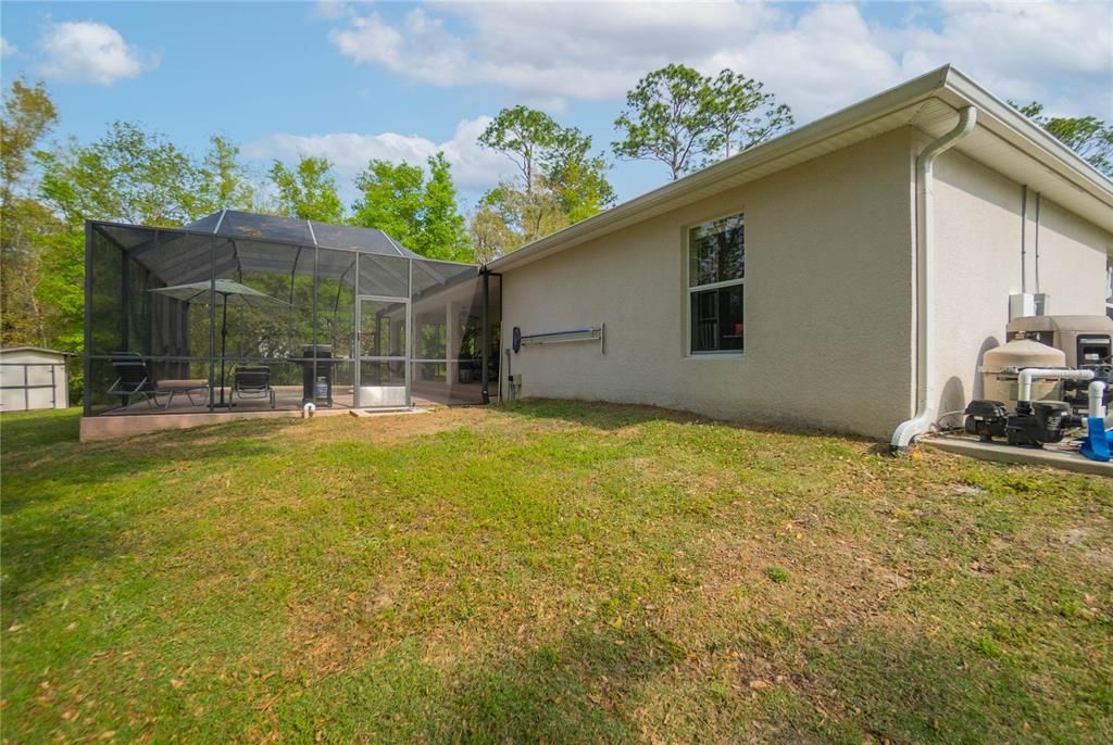 For Sale: $525,000 (4 beds, 2 baths, 2676 Square Feet)