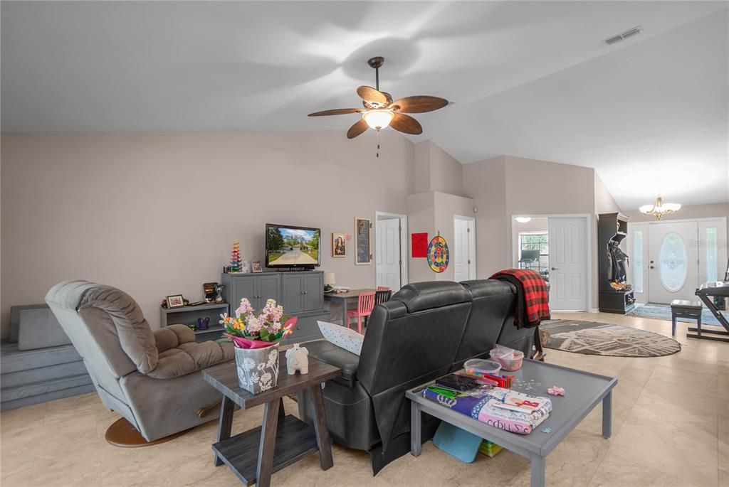 For Sale: $525,000 (4 beds, 2 baths, 2676 Square Feet)