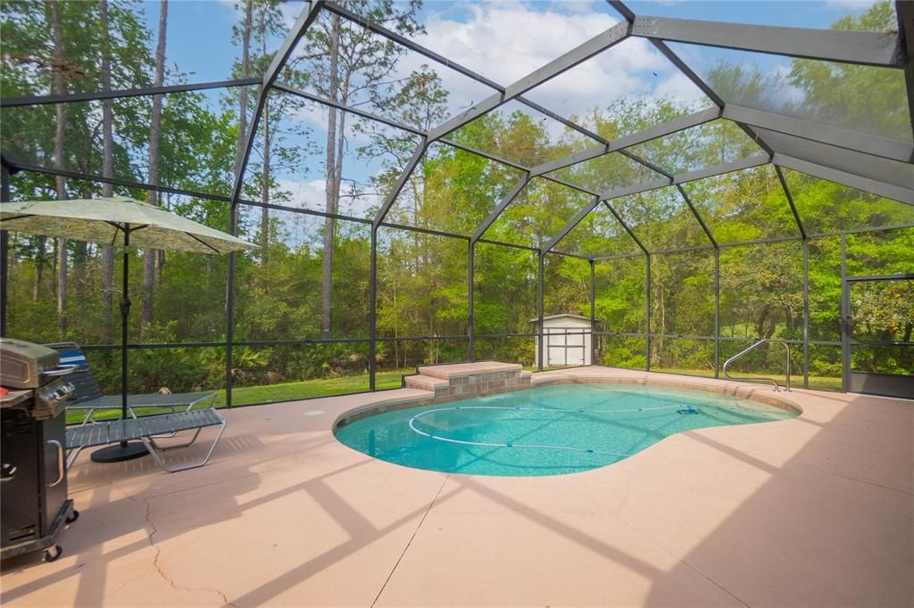 For Sale: $525,000 (4 beds, 2 baths, 2676 Square Feet)