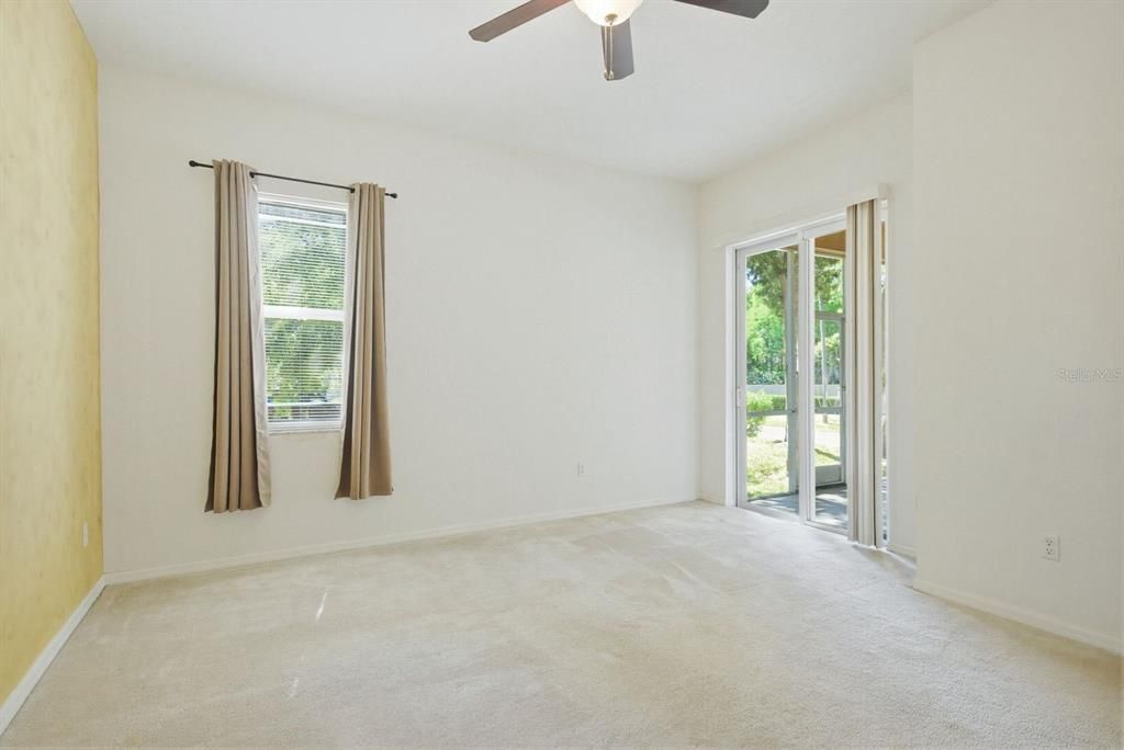 For Rent: $2,700 (3 beds, 2 baths, 1977 Square Feet)