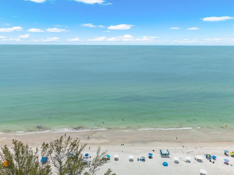 For Sale: $2,495,000 (4 beds, 4 baths, 2832 Square Feet)