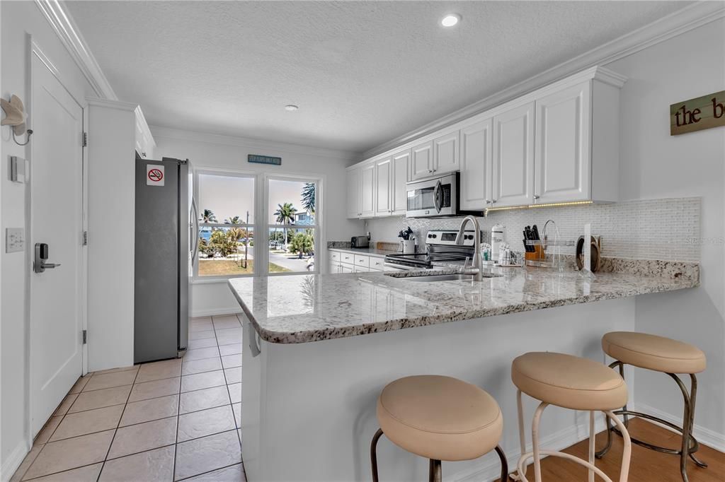 For Sale: $2,495,000 (4 beds, 4 baths, 2832 Square Feet)