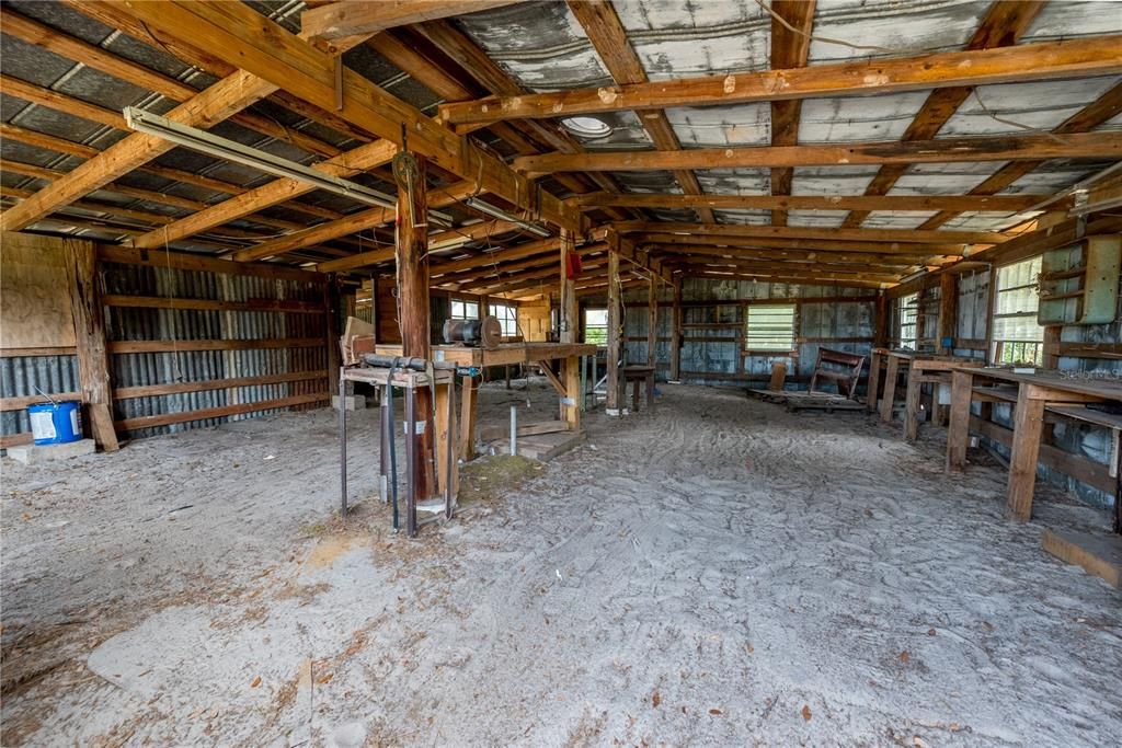 For Sale: $295,000 (2 beds, 1 baths, 1640 Square Feet)