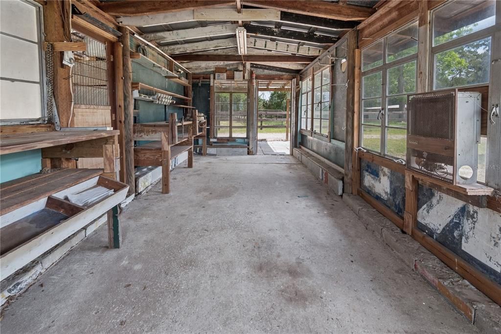 For Sale: $295,000 (2 beds, 1 baths, 1640 Square Feet)