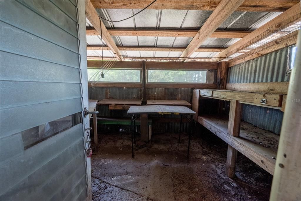 For Sale: $295,000 (2 beds, 1 baths, 1640 Square Feet)