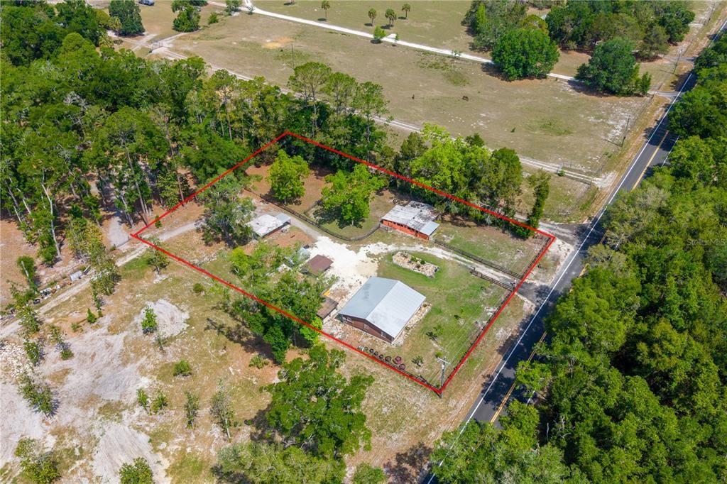 For Sale: $295,000 (2 beds, 1 baths, 1640 Square Feet)