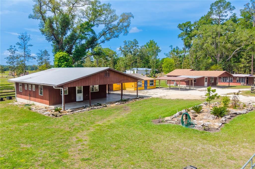 For Sale: $295,000 (2 beds, 1 baths, 1640 Square Feet)