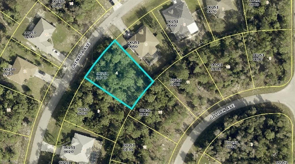 For Sale: $40,000 (0.26 acres)