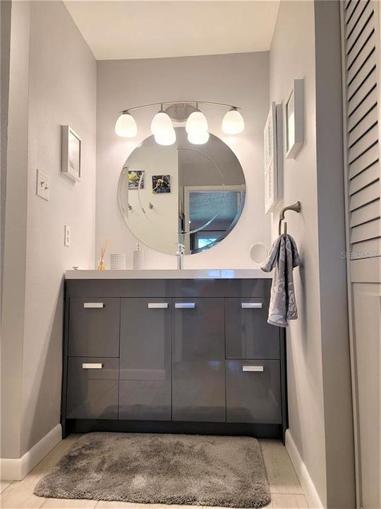 В аренду: $1,890 (2 спален, 2 ванн, 1145 Квадратных фут)