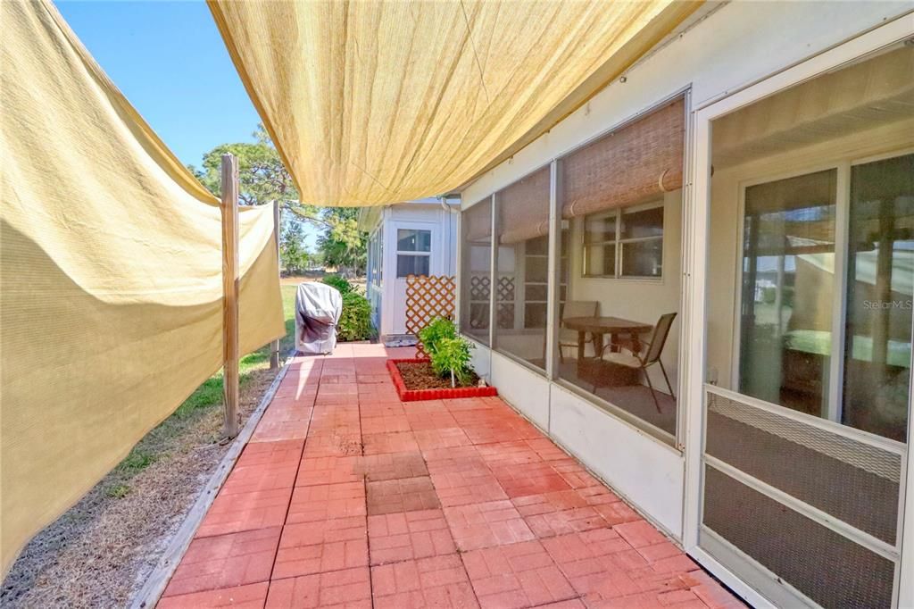 Activo con contrato: $1,490 (2 camas, 2 baños, 960 Pies cuadrados)