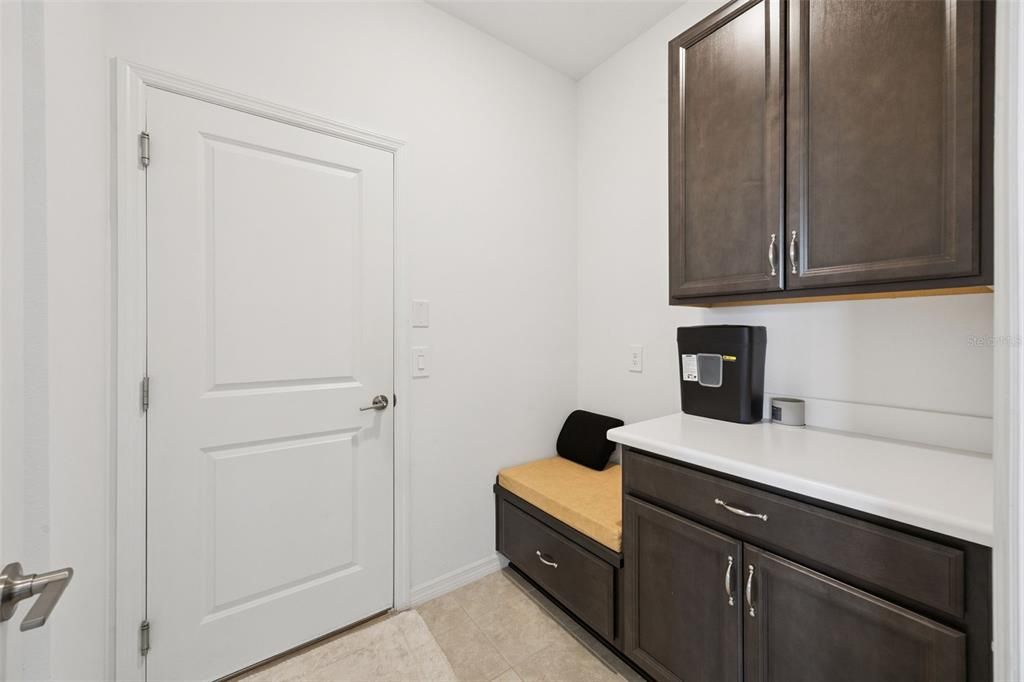 For Sale: $775,000 (5 beds, 4 baths, 3506 Square Feet)