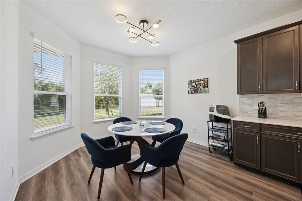 For Sale: $775,000 (5 beds, 4 baths, 3506 Square Feet)
