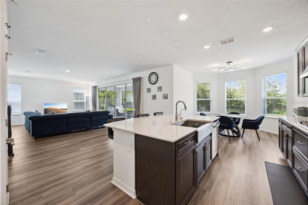 For Sale: $775,000 (5 beds, 4 baths, 3506 Square Feet)