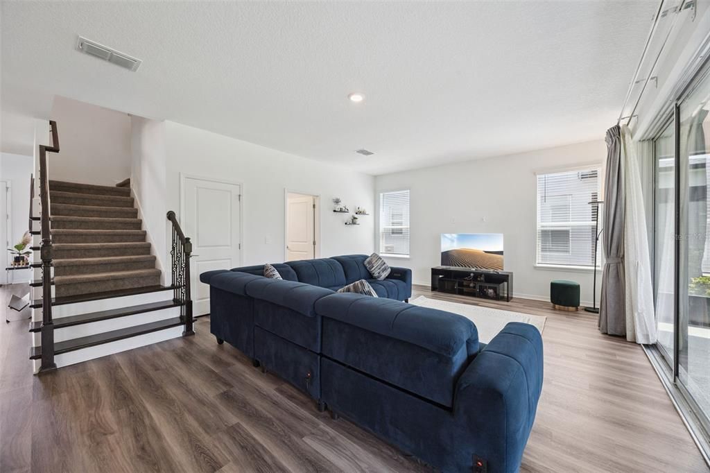For Sale: $775,000 (5 beds, 4 baths, 3506 Square Feet)