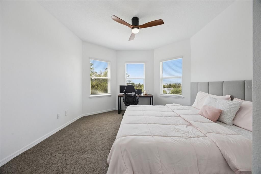 For Sale: $775,000 (5 beds, 4 baths, 3506 Square Feet)