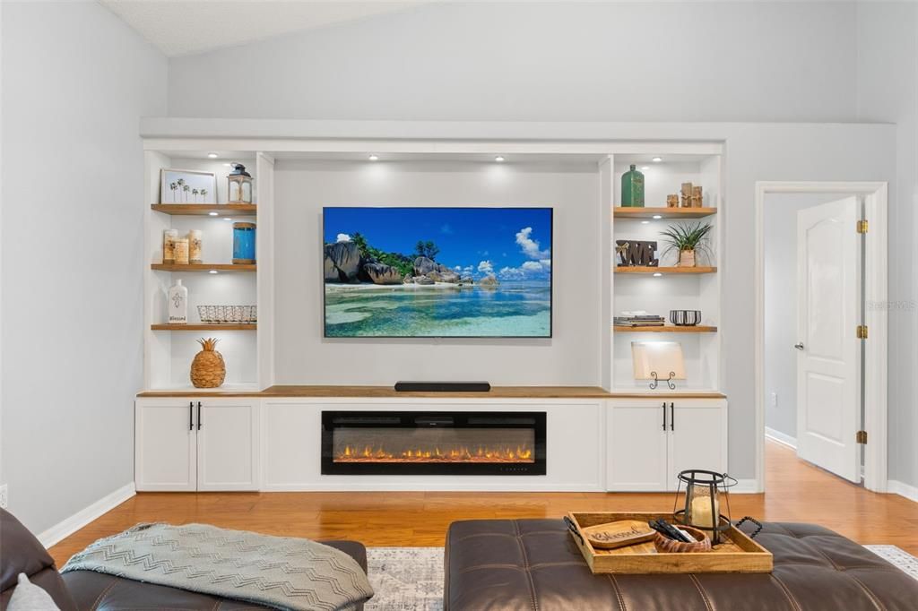 Activo con contrato: $495,000 (3 camas, 2 baños, 2044 Pies cuadrados)